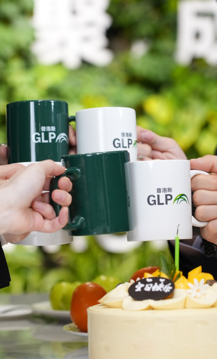 ��� &ndash; Ա������